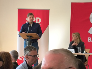 Philipp Ehlermann aus Dossenheim bei der Antragsbegründung
